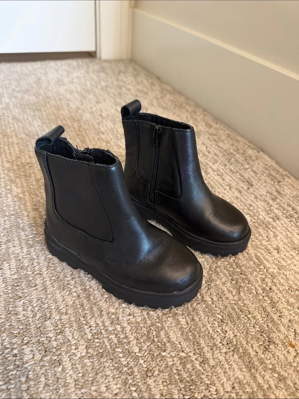 Zara Toddler Black Lug-Sole Chelsea Boots with Side Zip